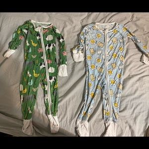 Two Little Sleepies zippered pajamas size 6-12 months